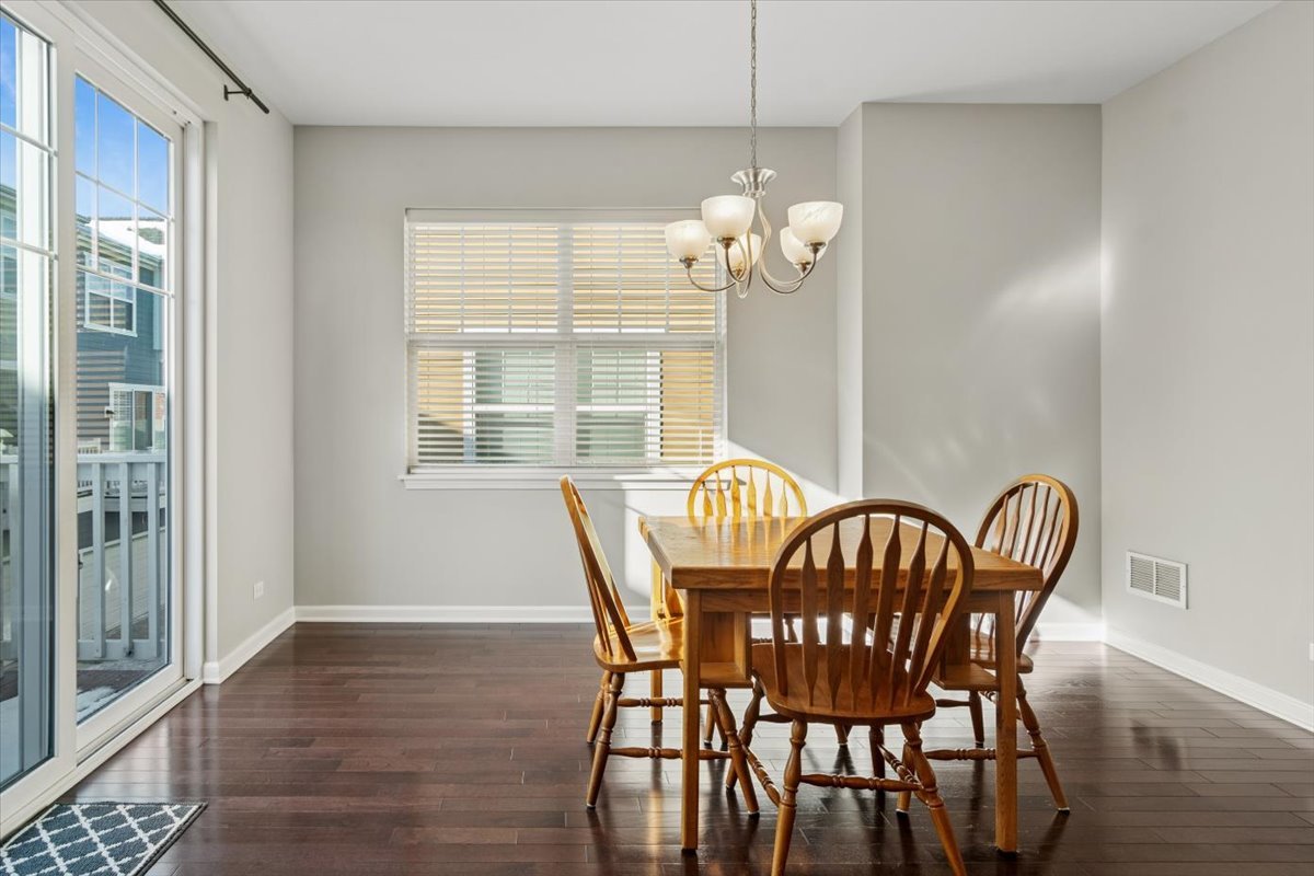 Lake Zurich, IL 60047