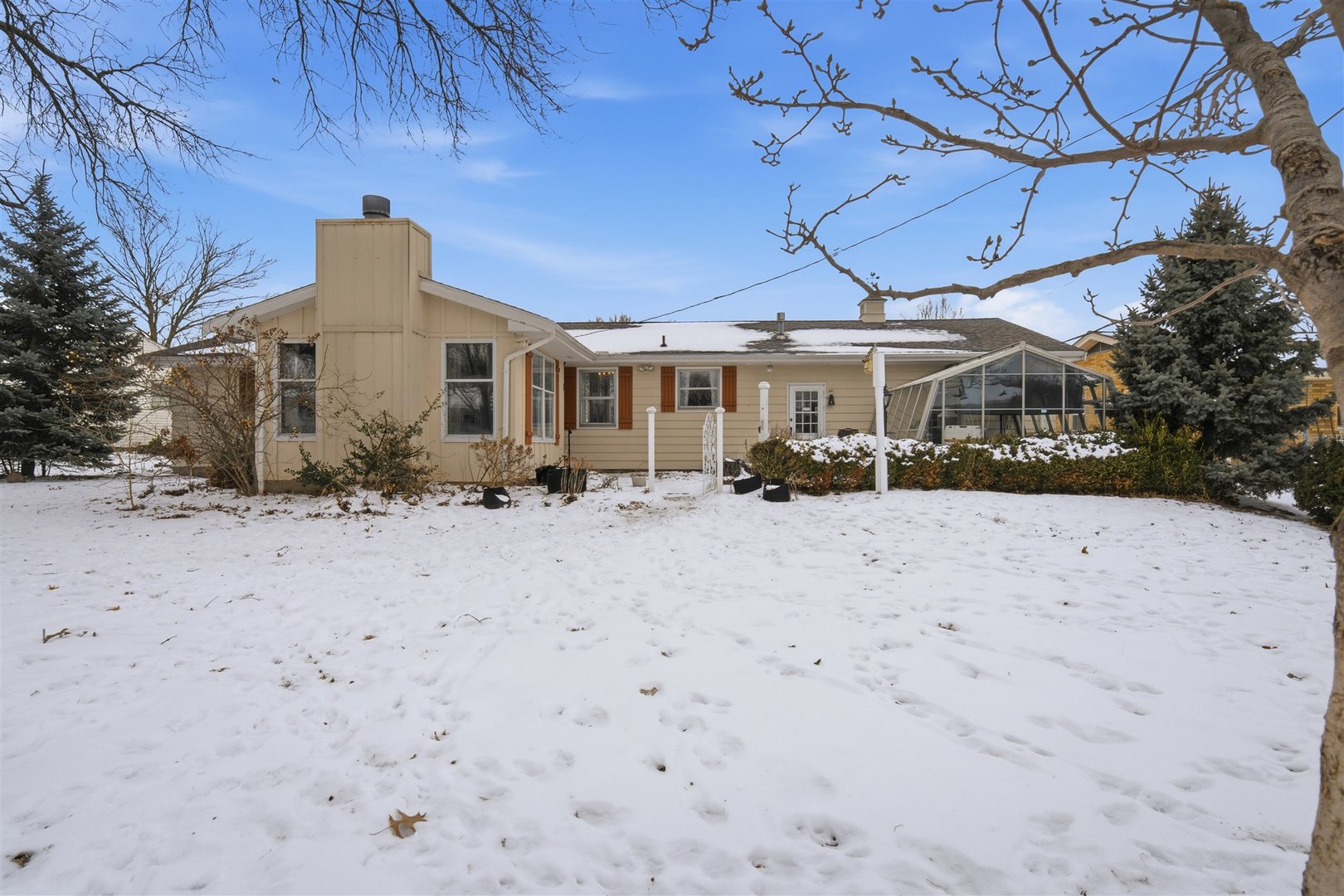 404 Grandview Drive, Normal, IL 61761