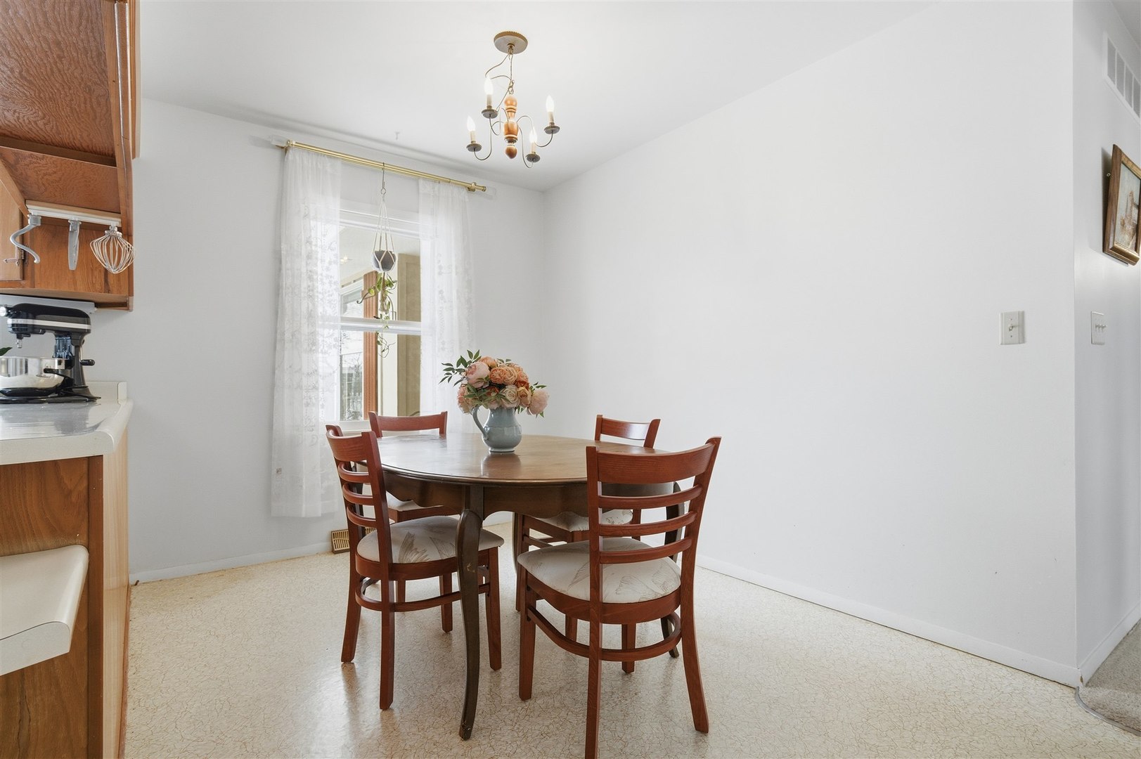 404 Grandview Drive, Normal, IL 61761