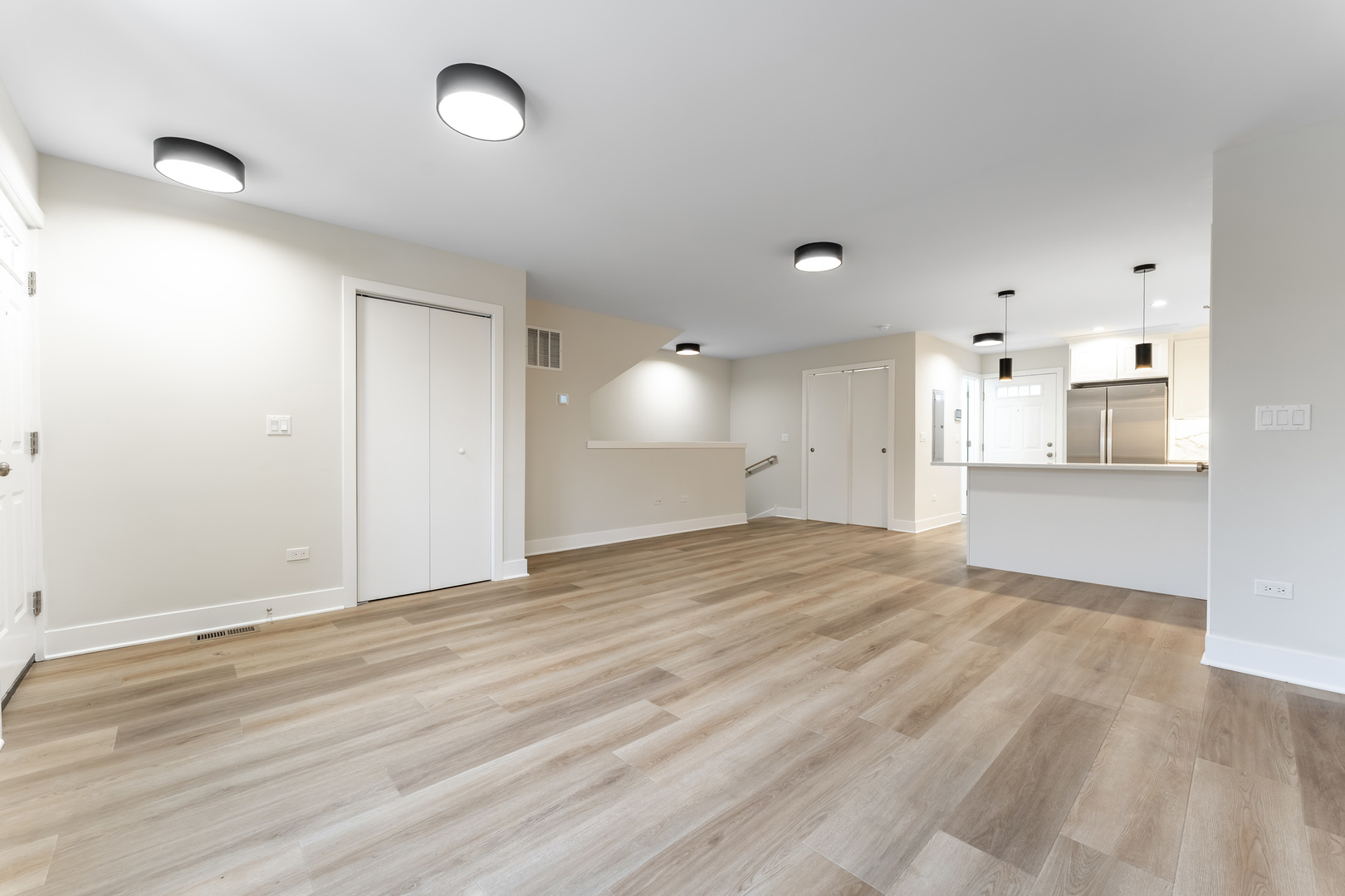 220 S Western Avenue #A, Chicago, IL 60612