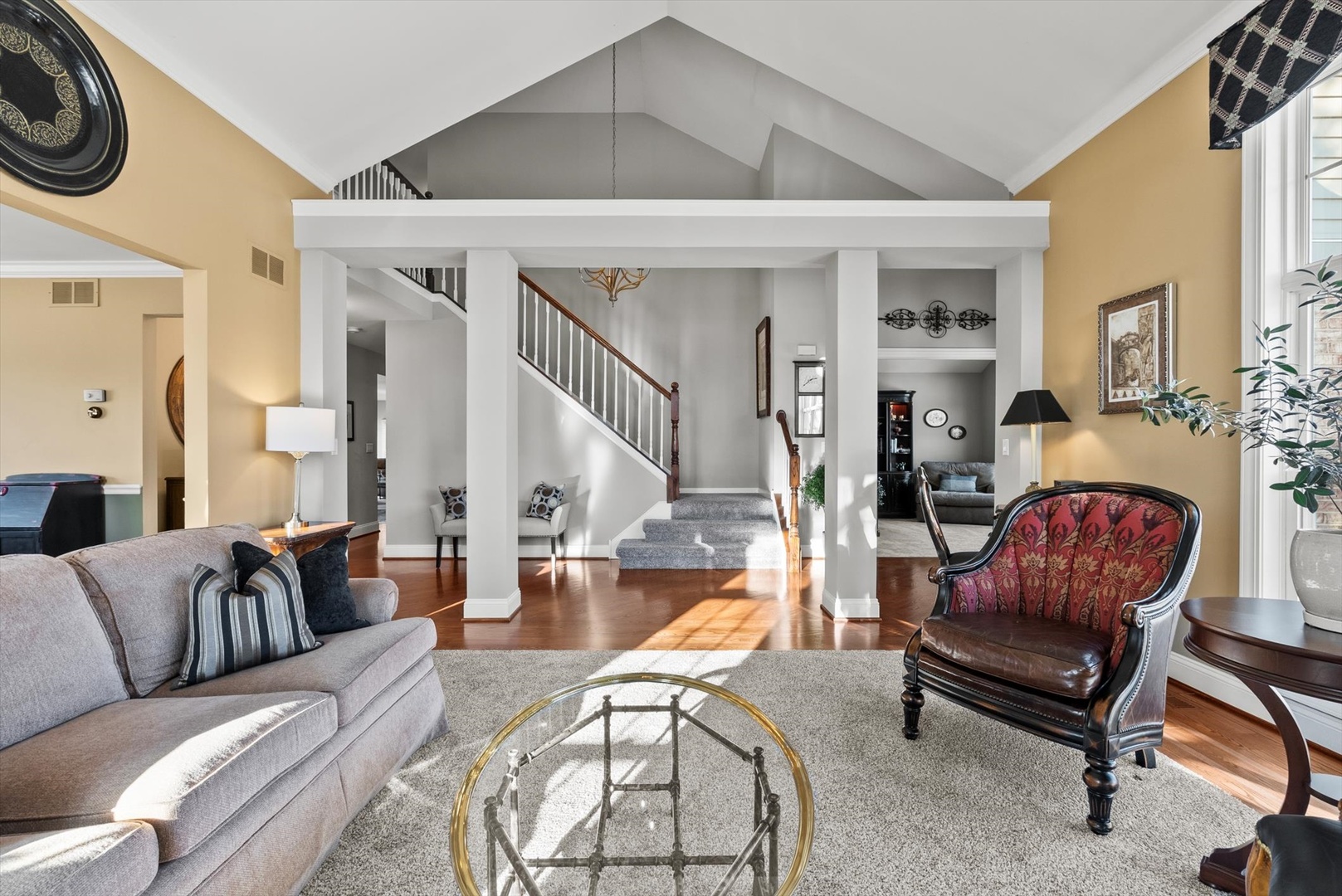 1940 Morningview Drive, Hoffman Estates, IL 60192