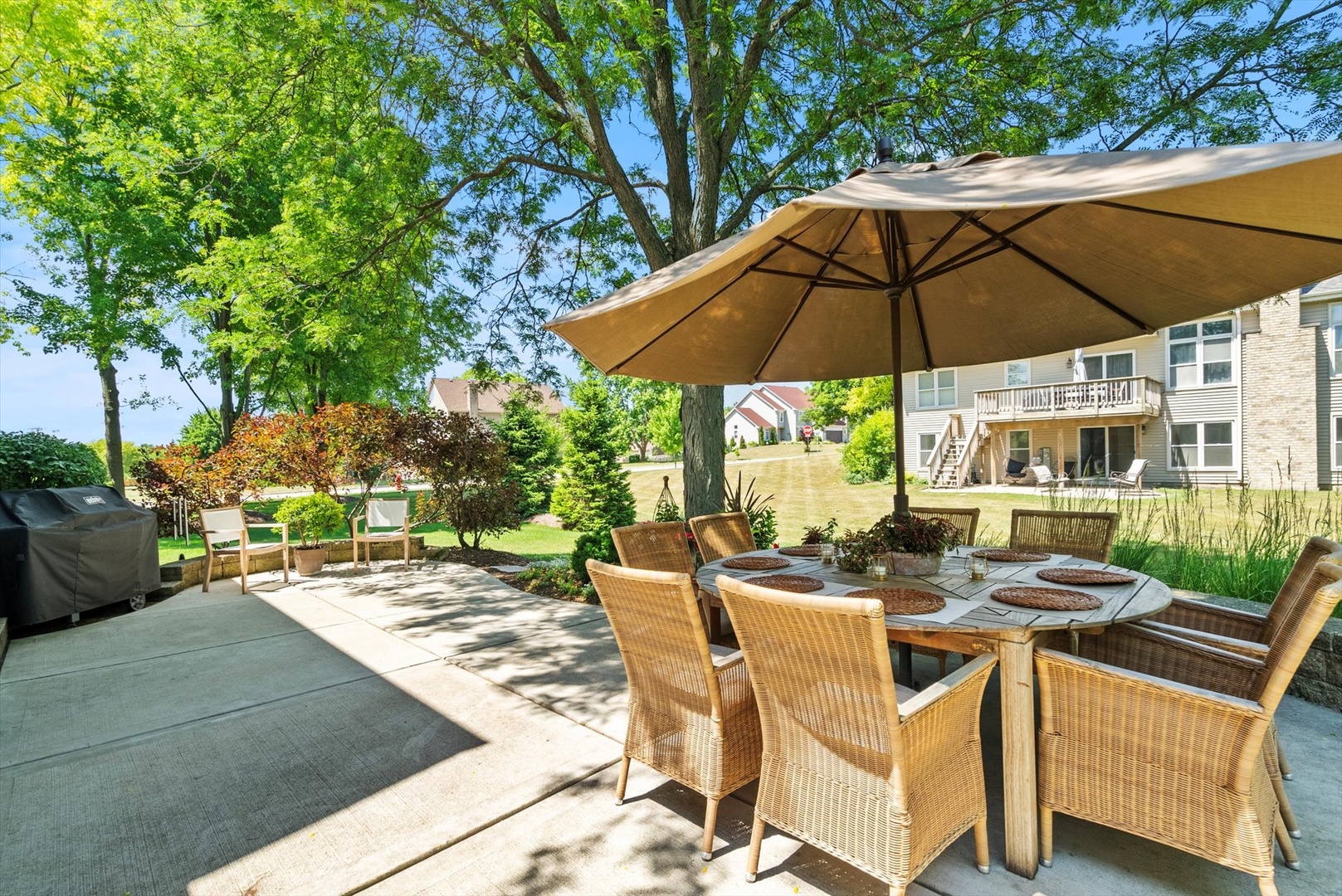 1940 Morningview Drive, Hoffman Estates, IL 60192