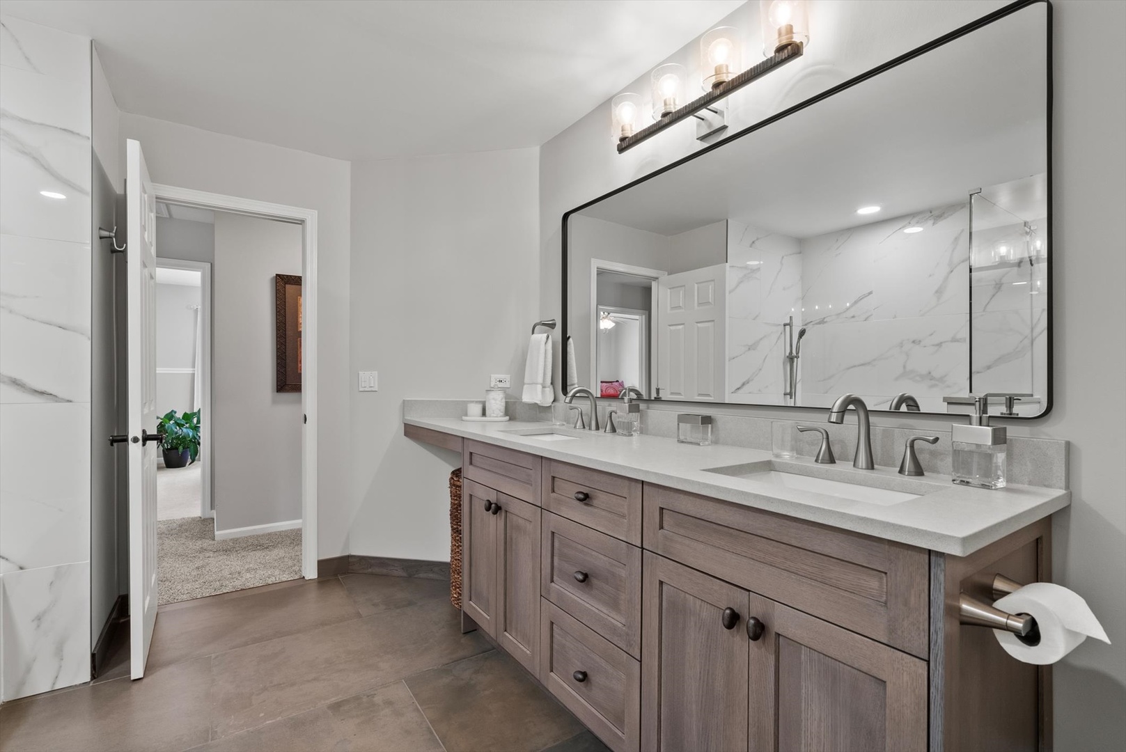 1940 Morningview Drive, Hoffman Estates, IL 60192