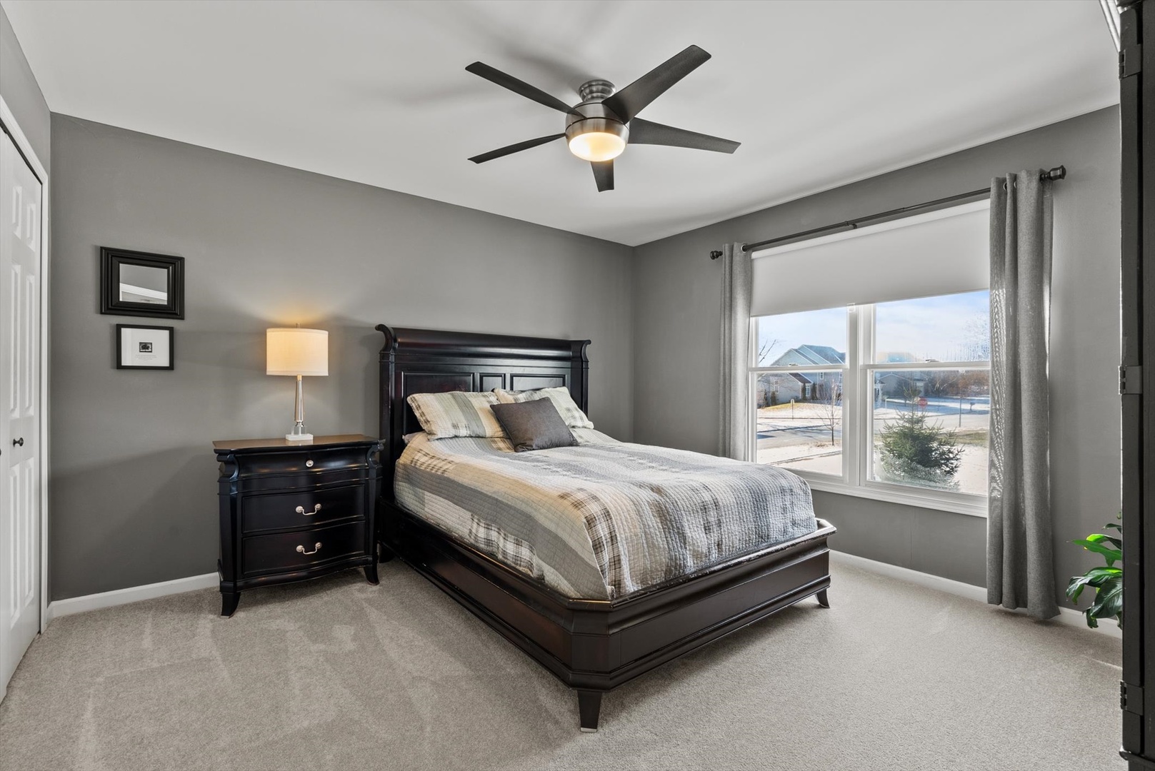 1940 Morningview Drive, Hoffman Estates, IL 60192