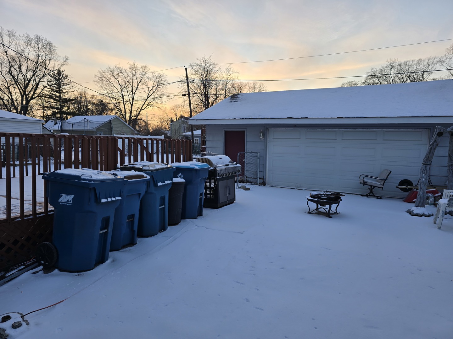 14348 Kolmar Avenue, Midlothian, IL 60445