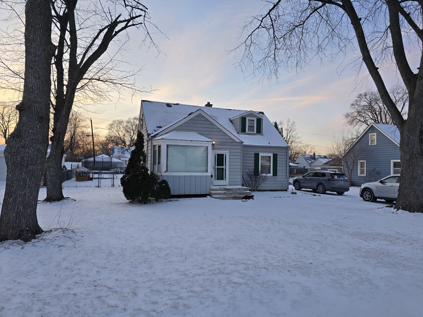 14348 Kolmar Avenue, Midlothian, IL 60445