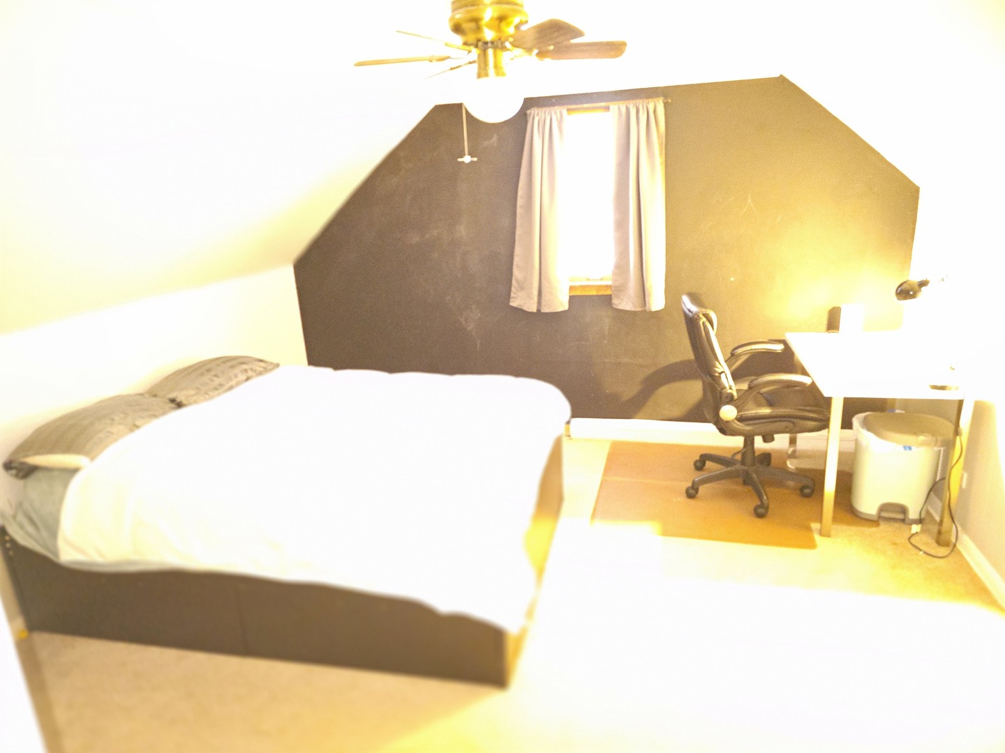 14348 Kolmar Avenue, Midlothian, IL 60445