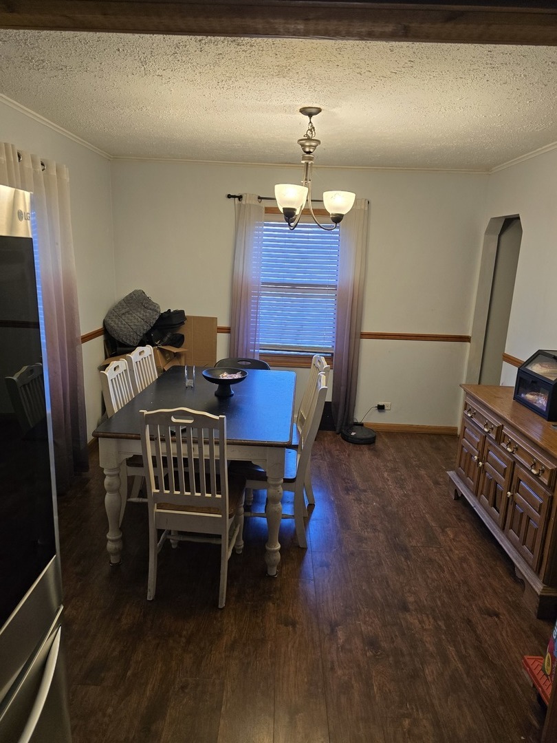 14348 Kolmar Avenue, Midlothian, IL 60445