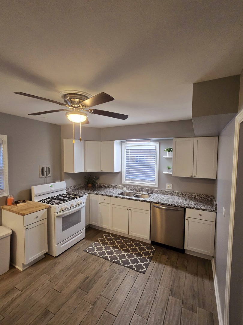 18536 Morris Avenue, Homewood, IL 60430