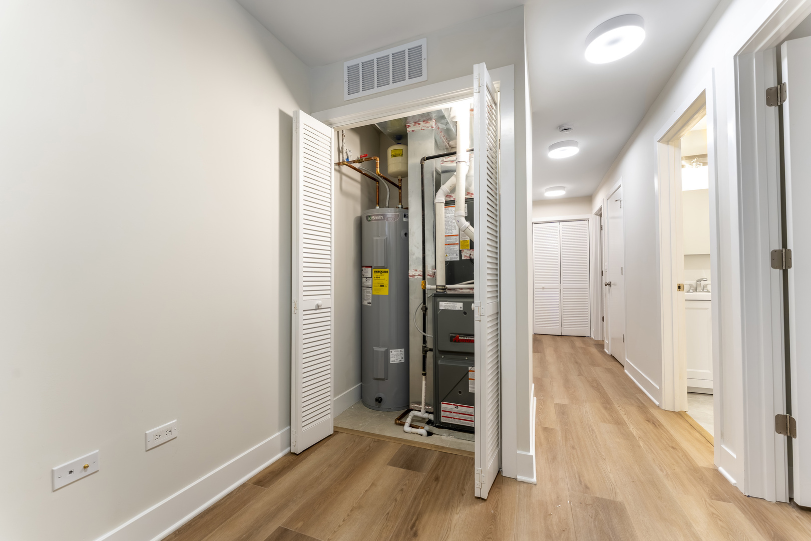 222 S Western Avenue #A, Chicago, IL 60612