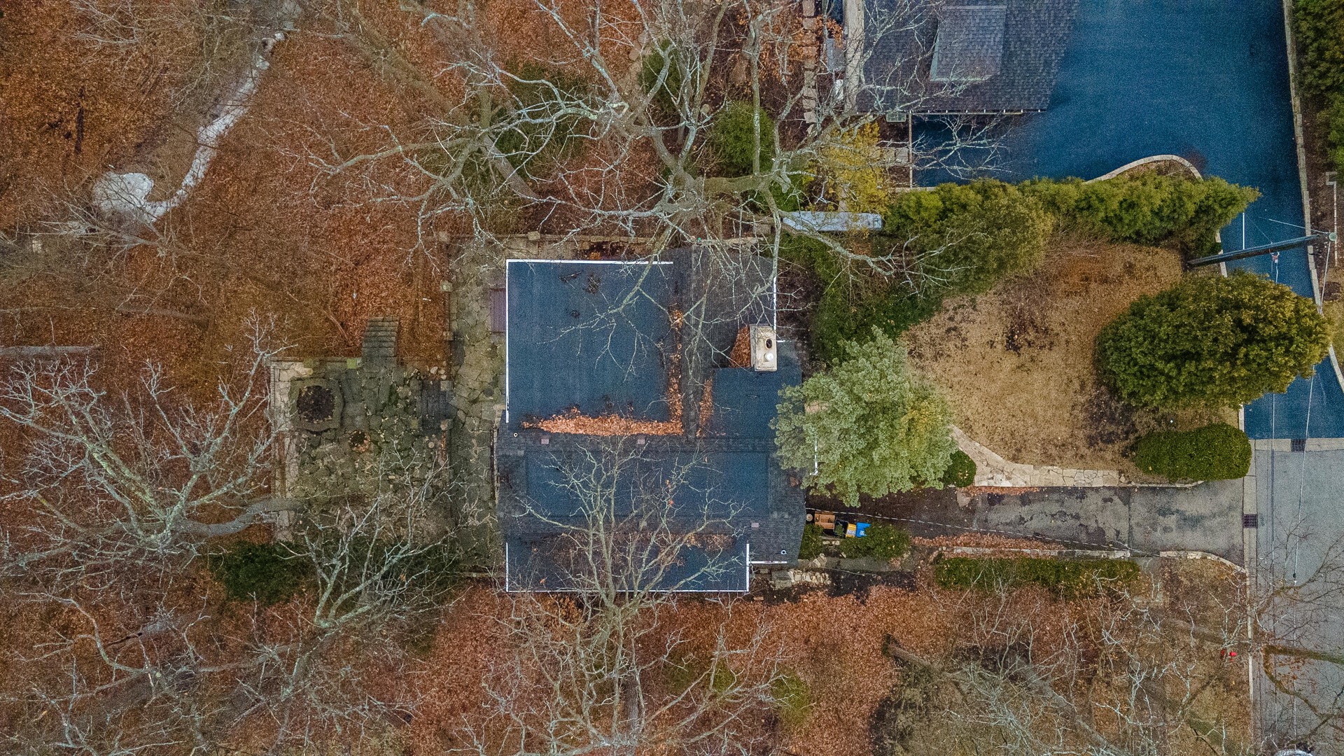 219 Woodland Road, Highland Park, IL 60035