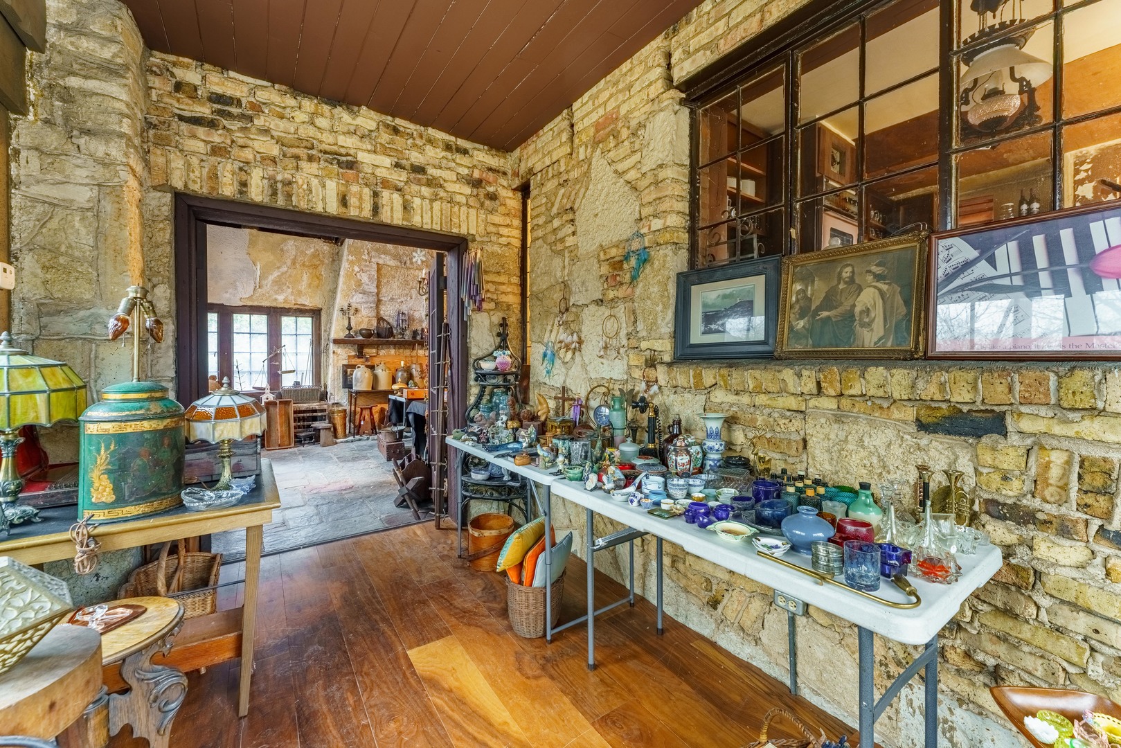 219 Woodland Road, Highland Park, IL 60035