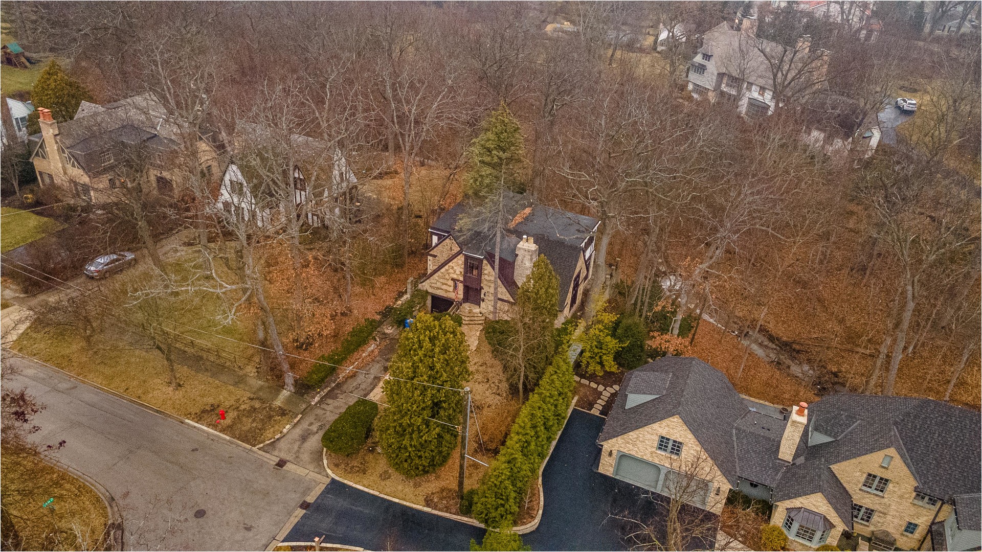 219 Woodland Road, Highland Park, IL 60035