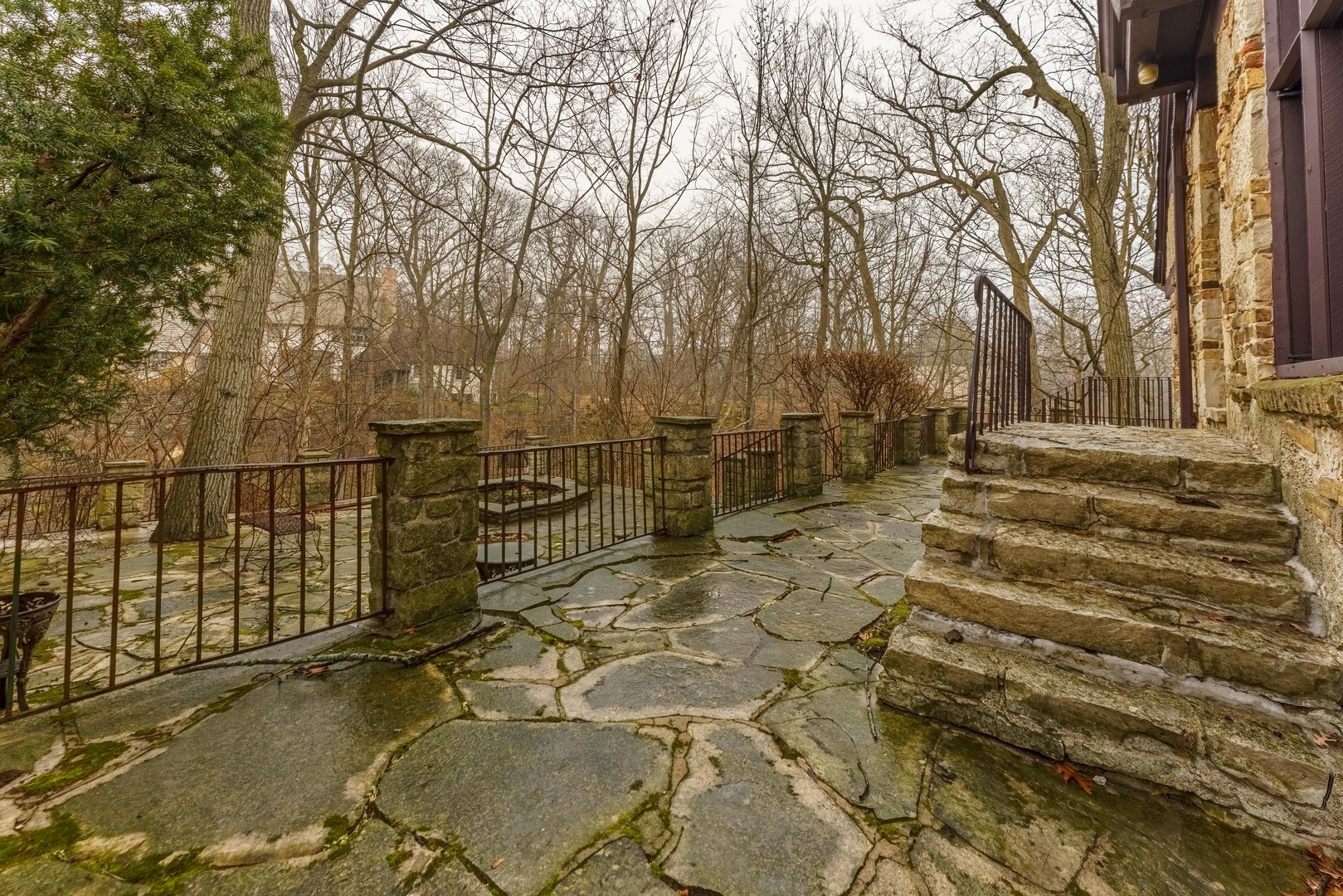 219 Woodland Road, Highland Park, IL 60035