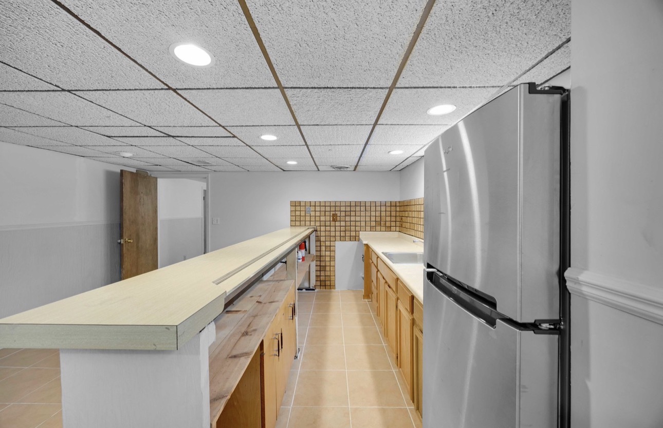 14233 S Wentworth Avenue, Riverdale, IL 60827