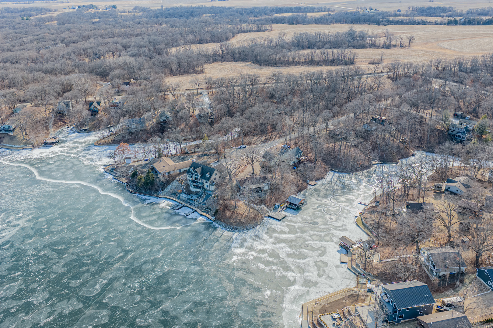 19 Chairtree Court, Putnam, IL 61560