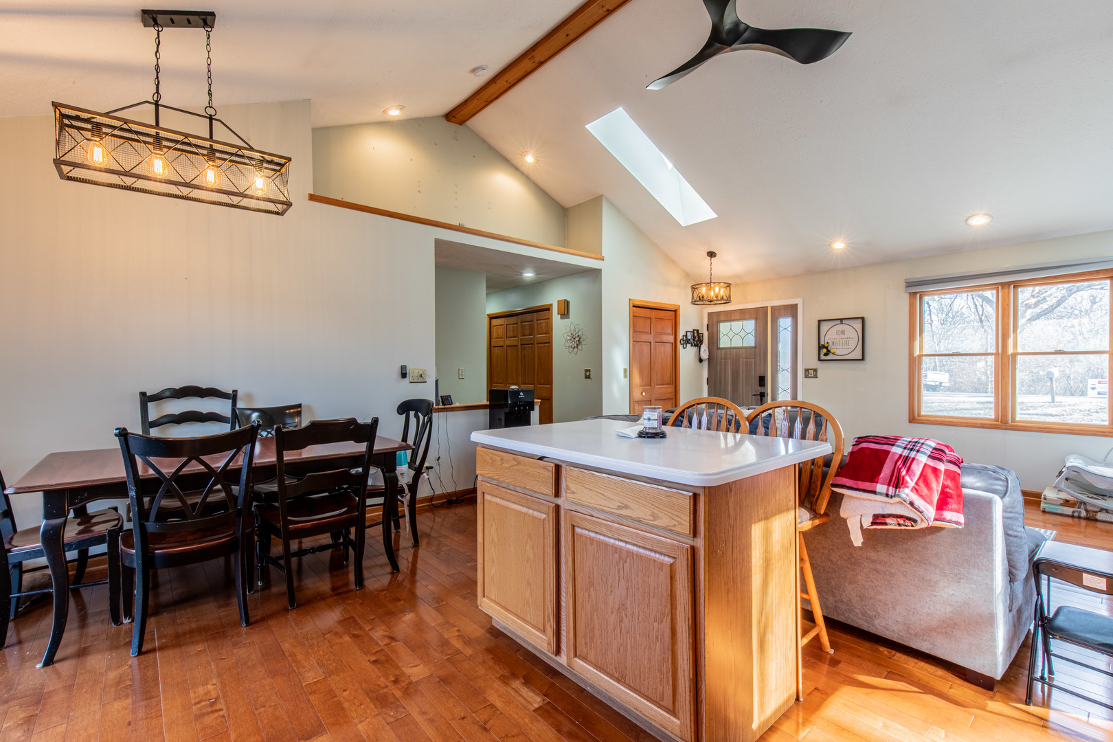 19 Chairtree Court, Putnam, IL 61560