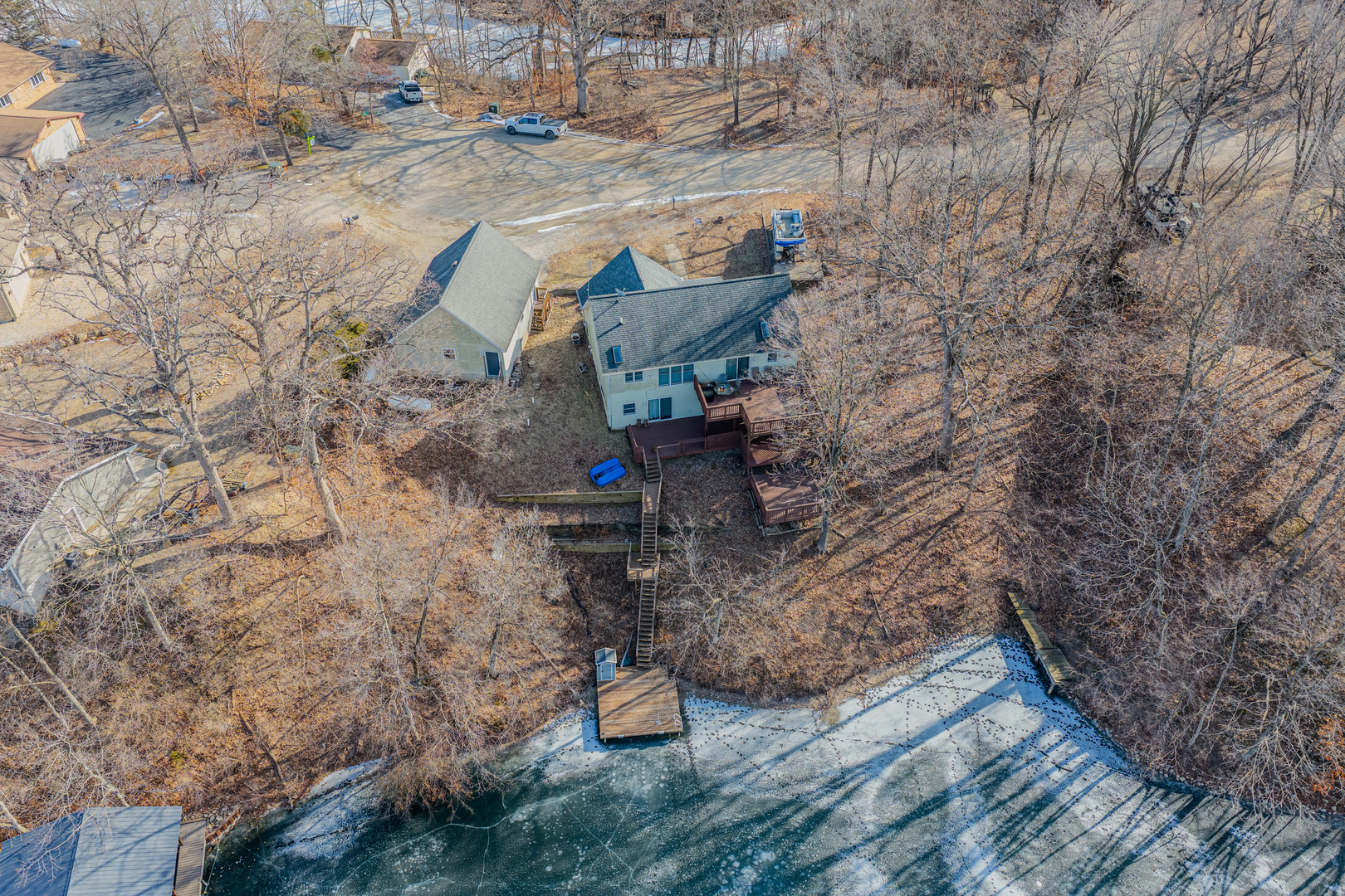 19 Chairtree Court, Putnam, IL 61560