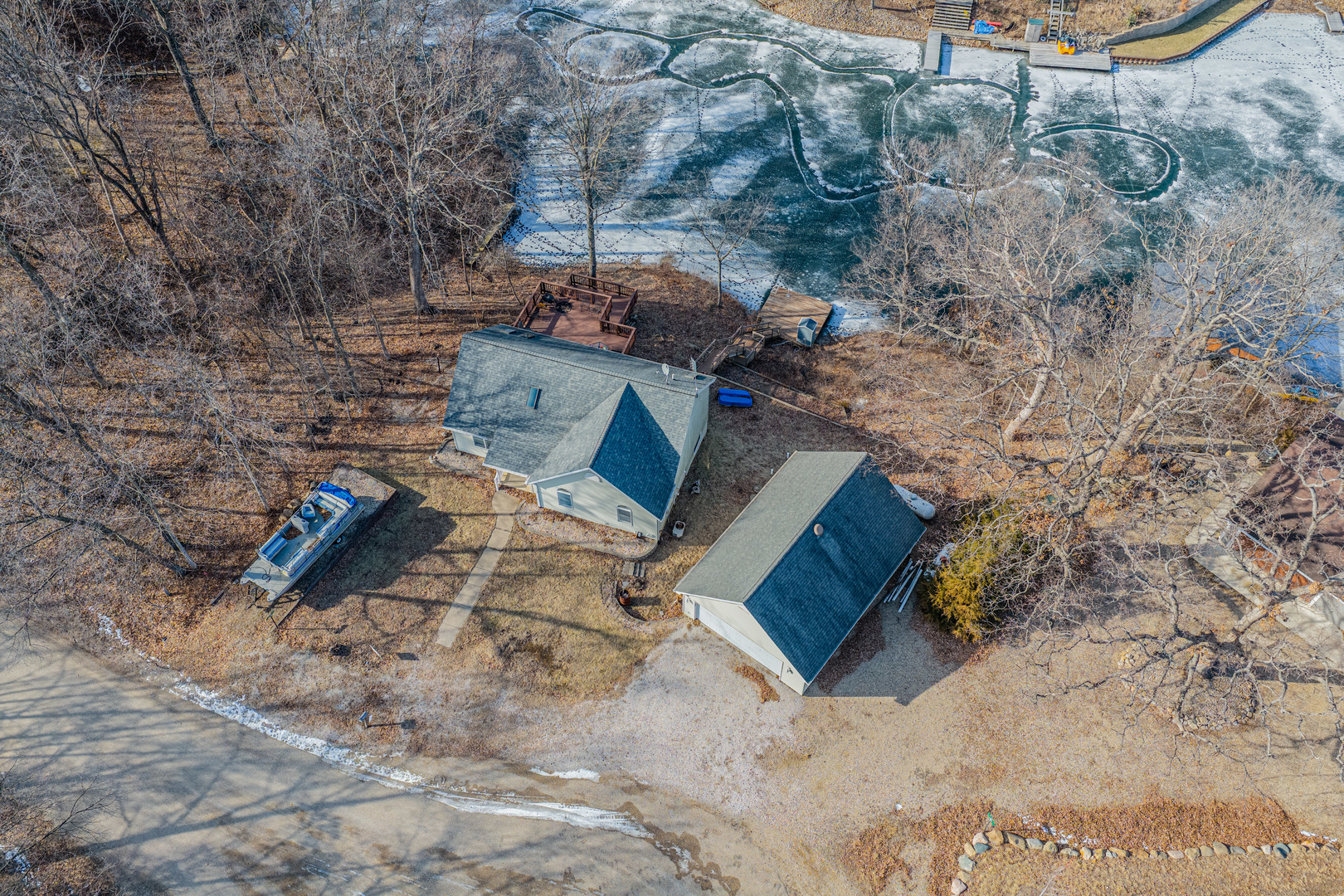 19 Chairtree Court, Putnam, IL 61560