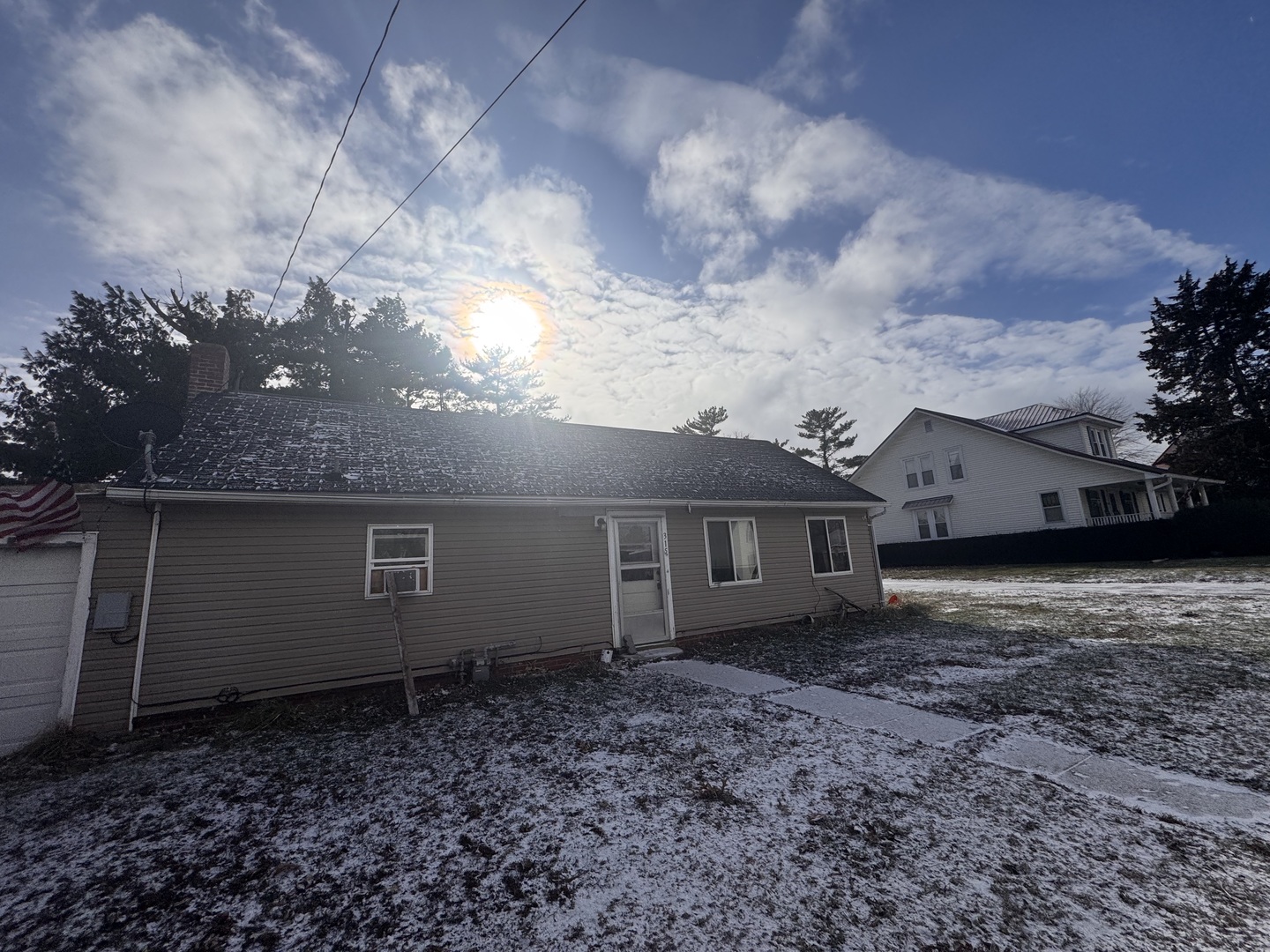 315 W Washington Street, Blandinsvile, IL 61420