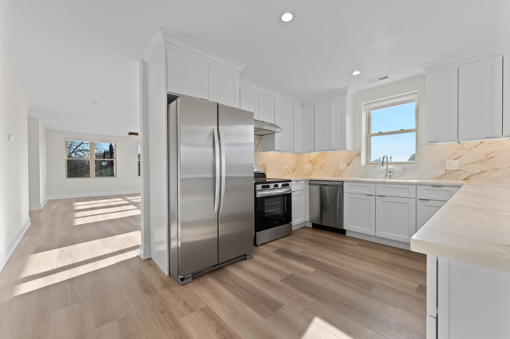 224 S Western Avenue #B, Chicago, IL 60612