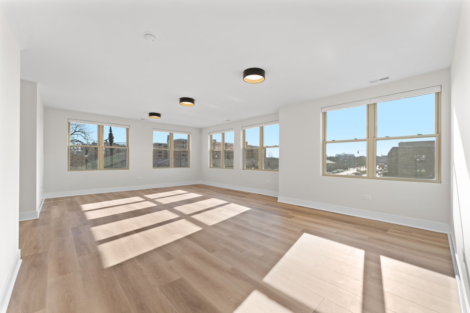 224 S Western Avenue #B, Chicago, IL 60612