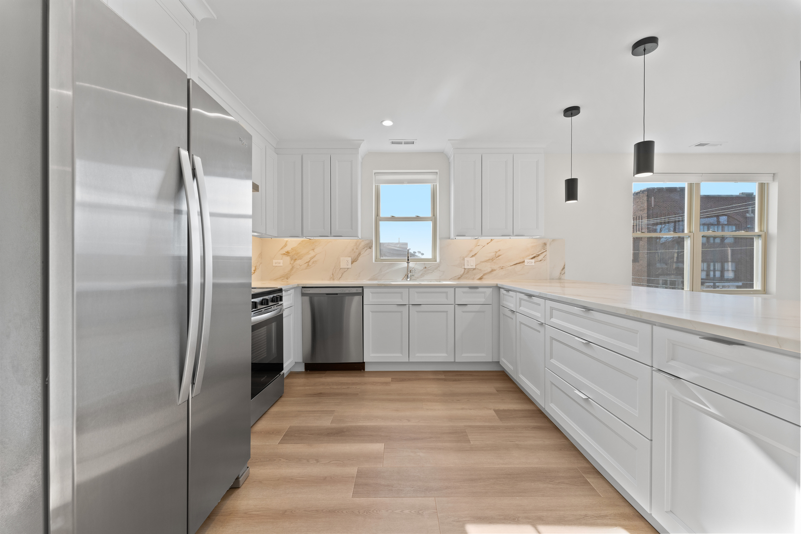 224 S Western Avenue #B, Chicago, IL 60612