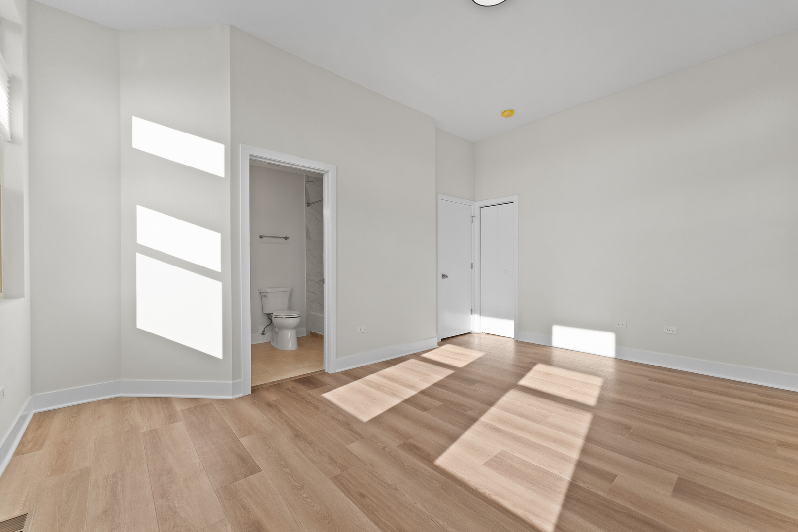 224 S Western Avenue #B, Chicago, IL 60612