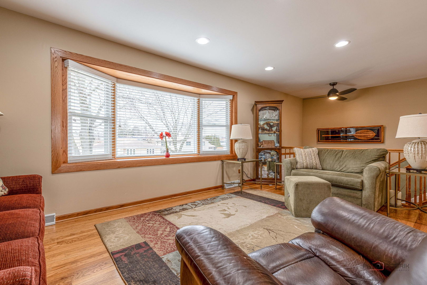 1802 W Pheasant Trail, Mount Prospect, IL 60056