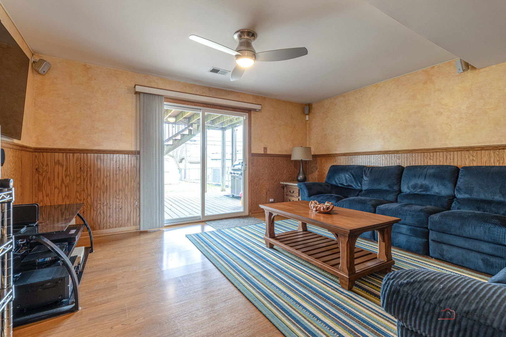 1802 W Pheasant Trail, Mount Prospect, IL 60056