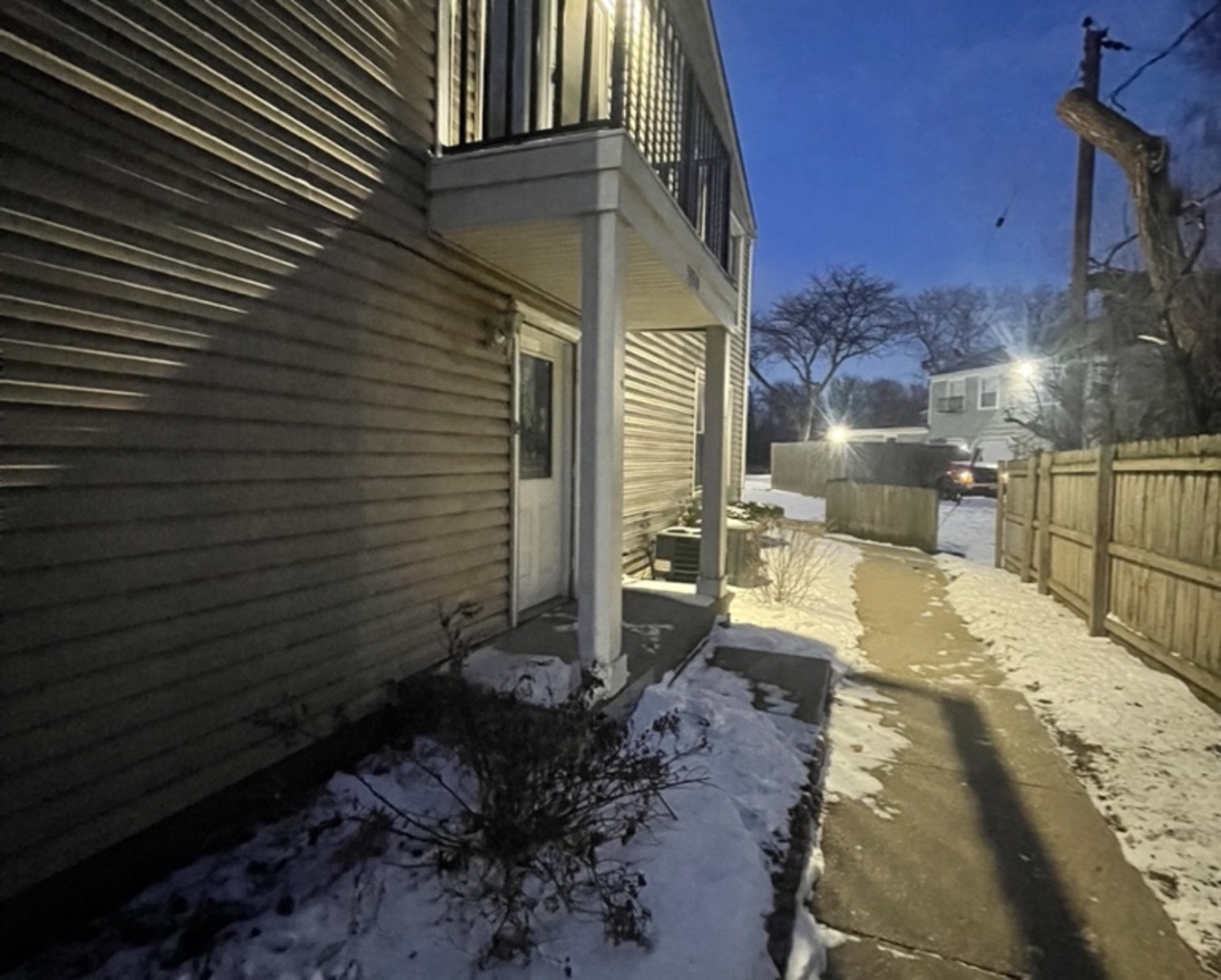 533 Darlene Lane #D, Glendale Heights, IL 60139