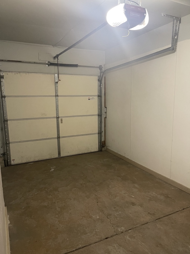 533 Darlene Lane #D, Glendale Heights, IL 60139