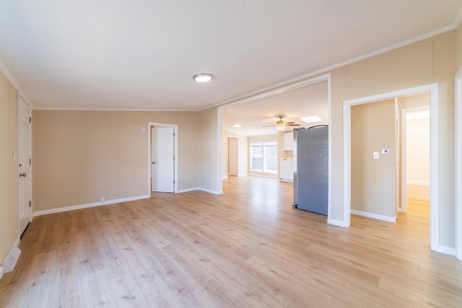 285 Park Lane, Sauk Village, IL 60411