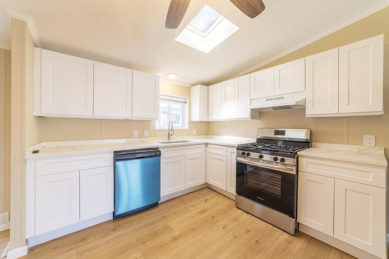 285 Park Lane, Sauk Village, IL 60411