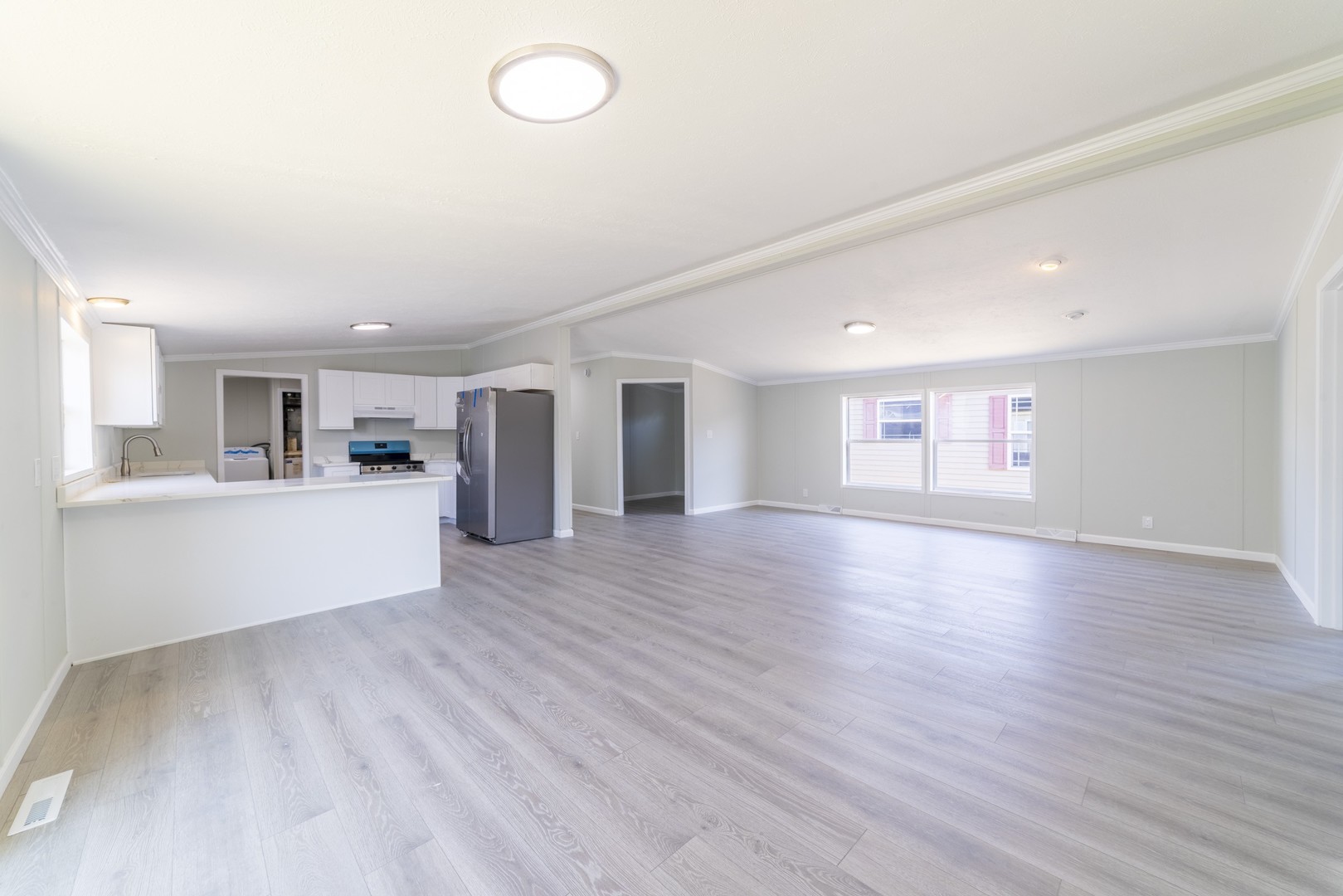 287 Park Lane, Sauk Village, IL 60411