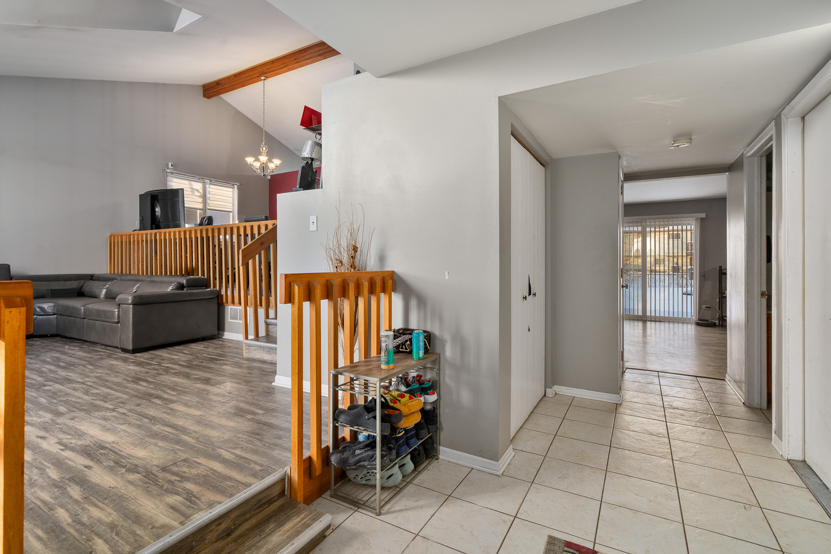 5804 Kathryn Lane, Matteson, IL 60443