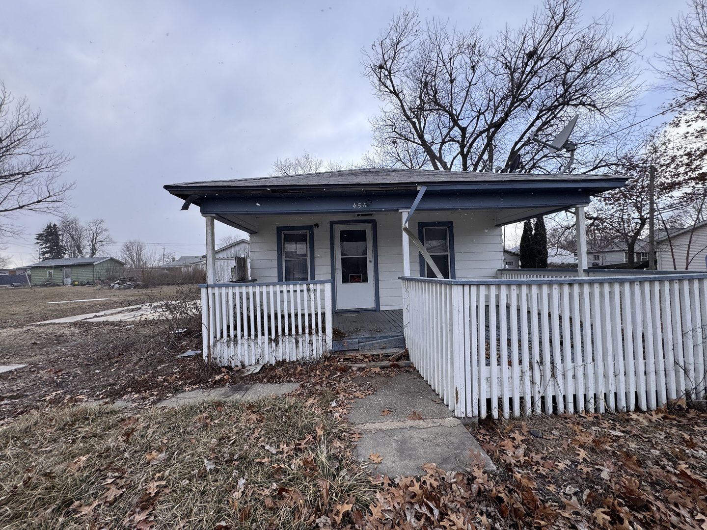 454 S 7th Avenue, Canton, IL 61520