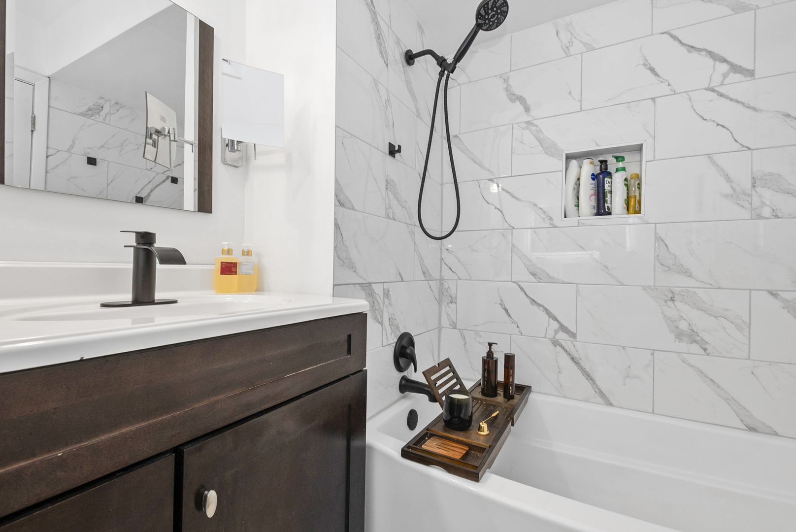 15206 S Ingleside Street, South Holland, IL 60473