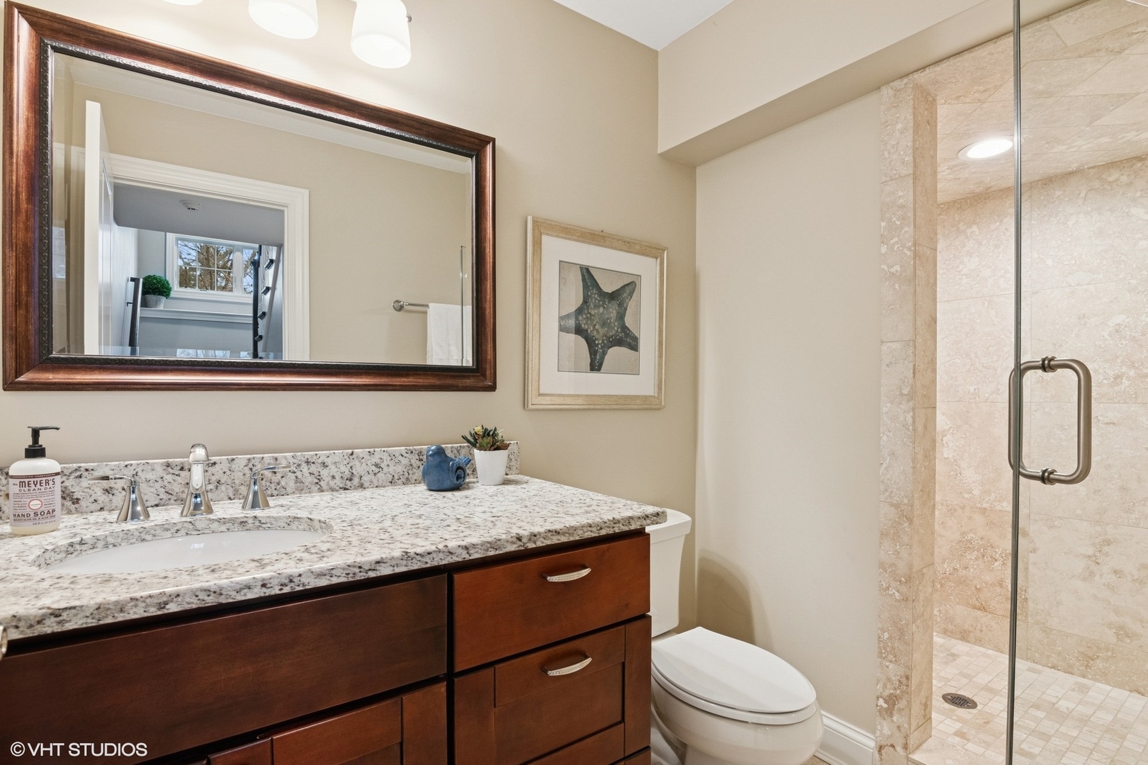 374 N Myrtle Avenue, Elmhurst, IL 60126