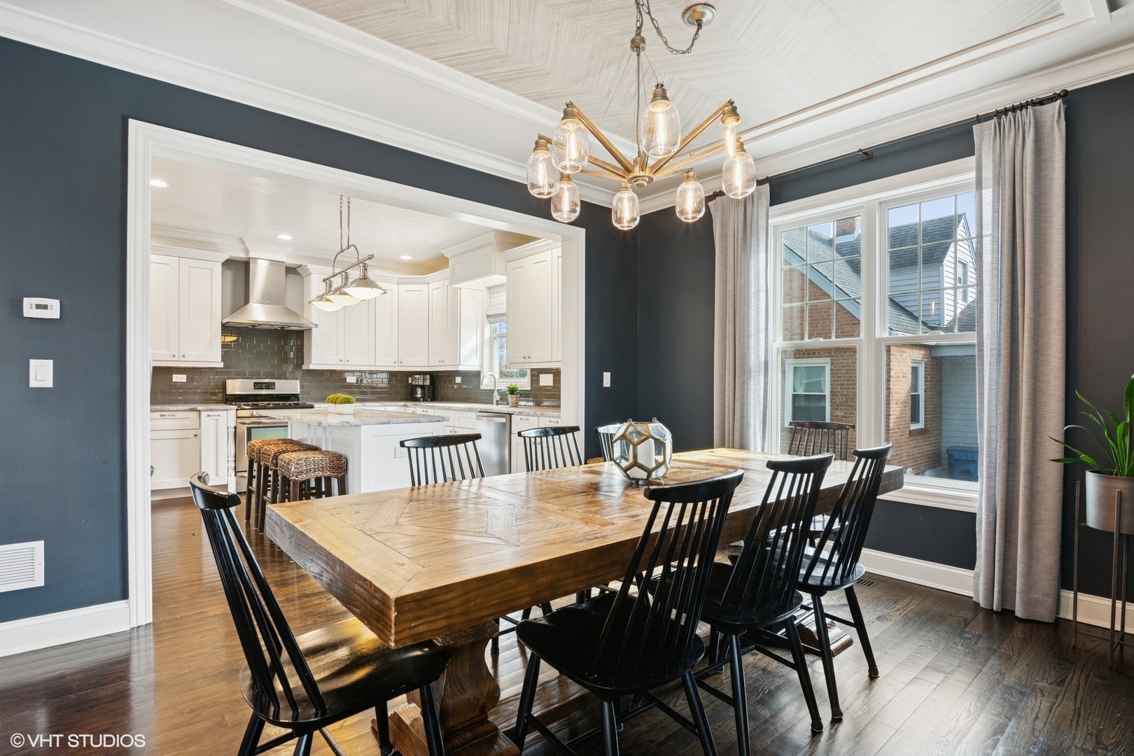 374 N Myrtle Avenue, Elmhurst, IL 60126