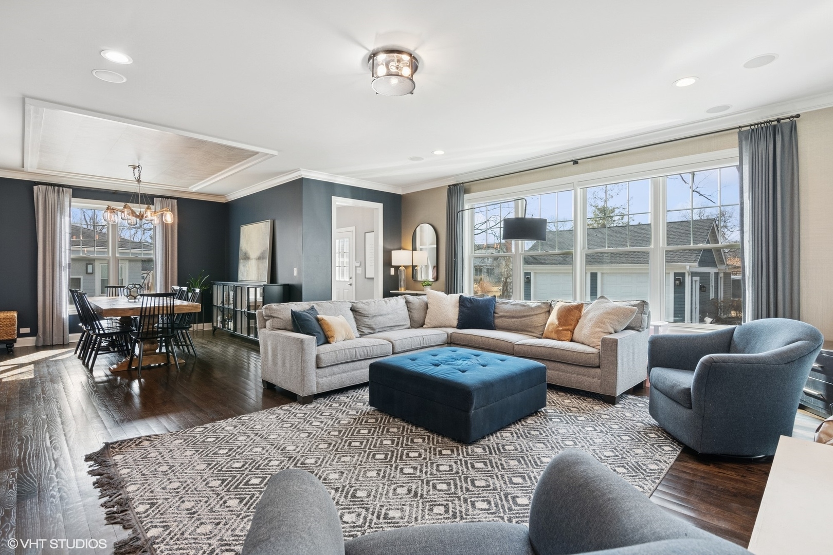 374 N Myrtle Avenue, Elmhurst, IL 60126