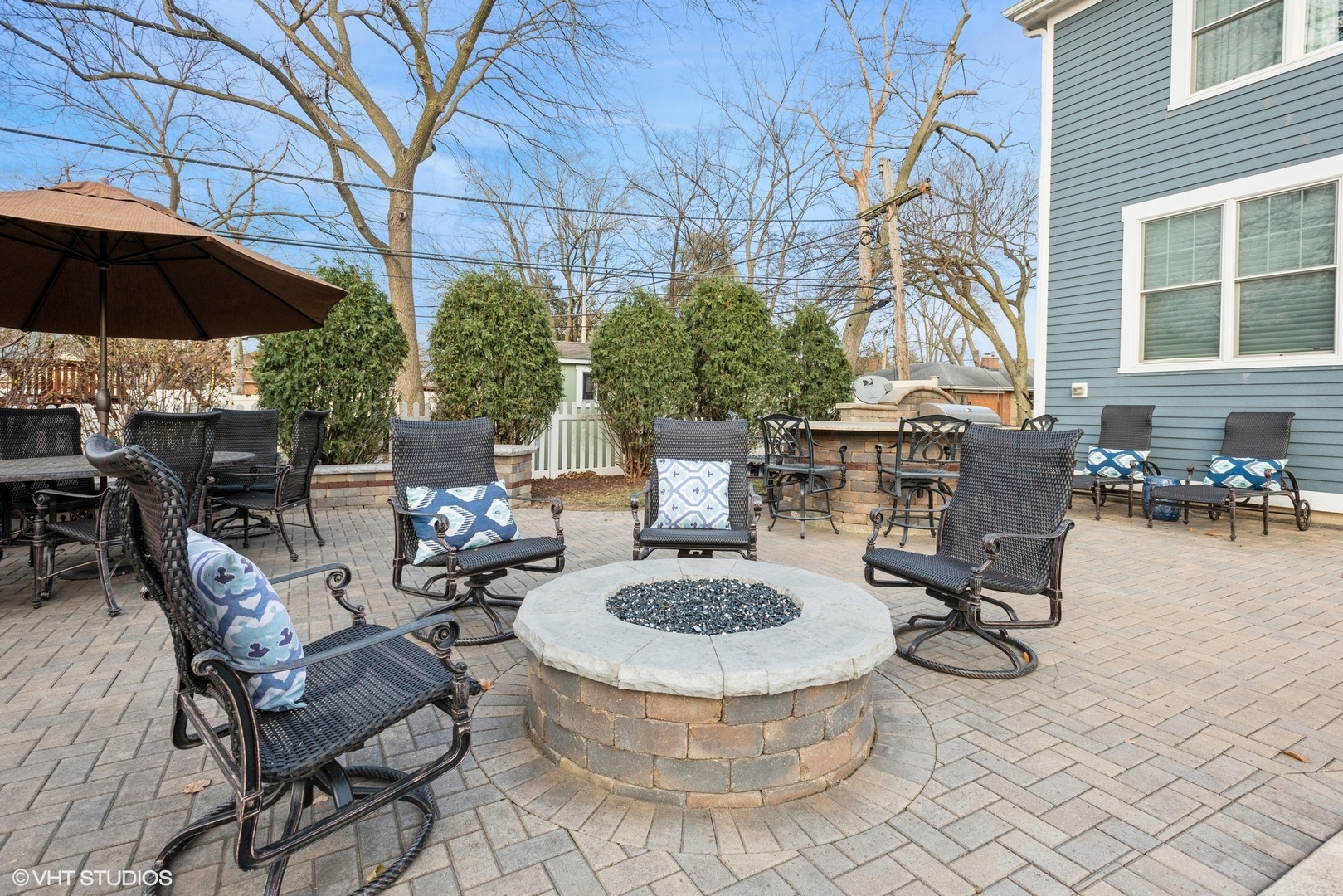 374 N Myrtle Avenue, Elmhurst, IL 60126