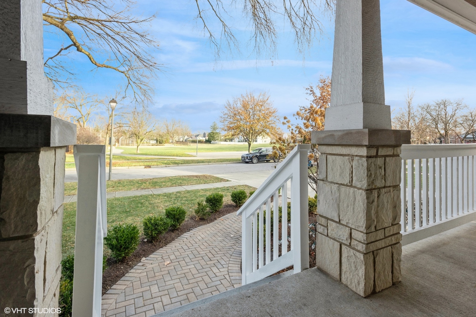 374 N Myrtle Avenue, Elmhurst, IL 60126