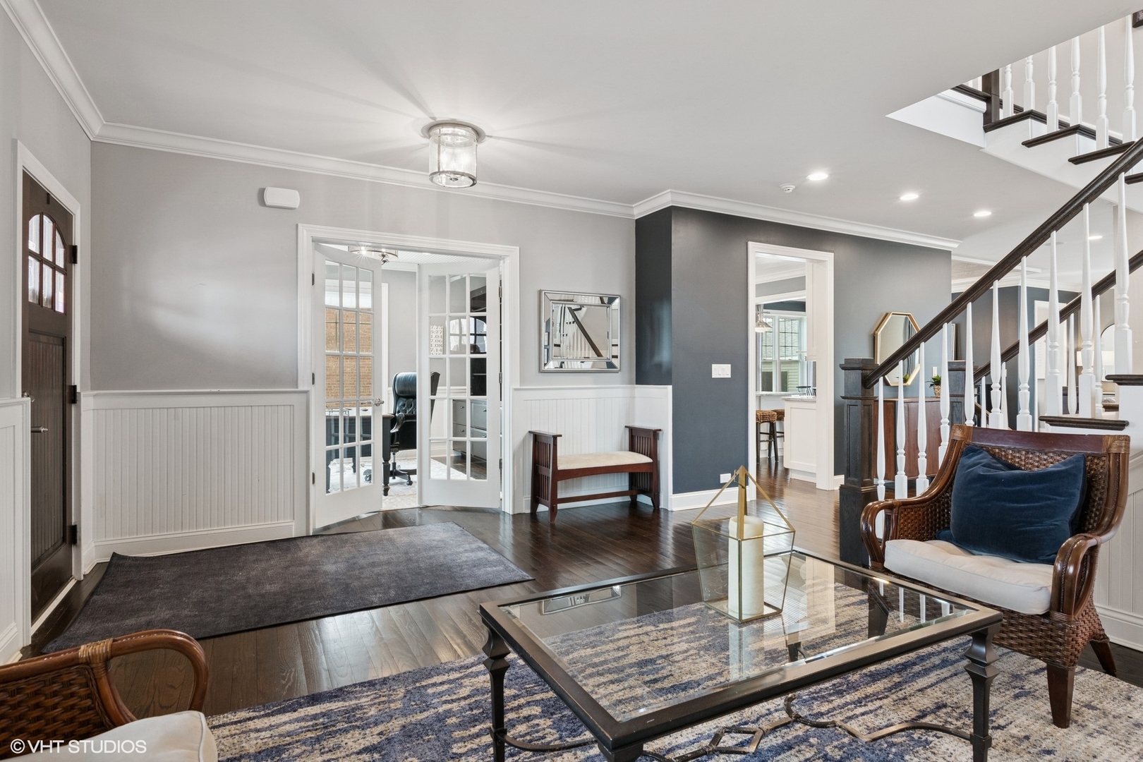 374 N Myrtle Avenue, Elmhurst, IL 60126