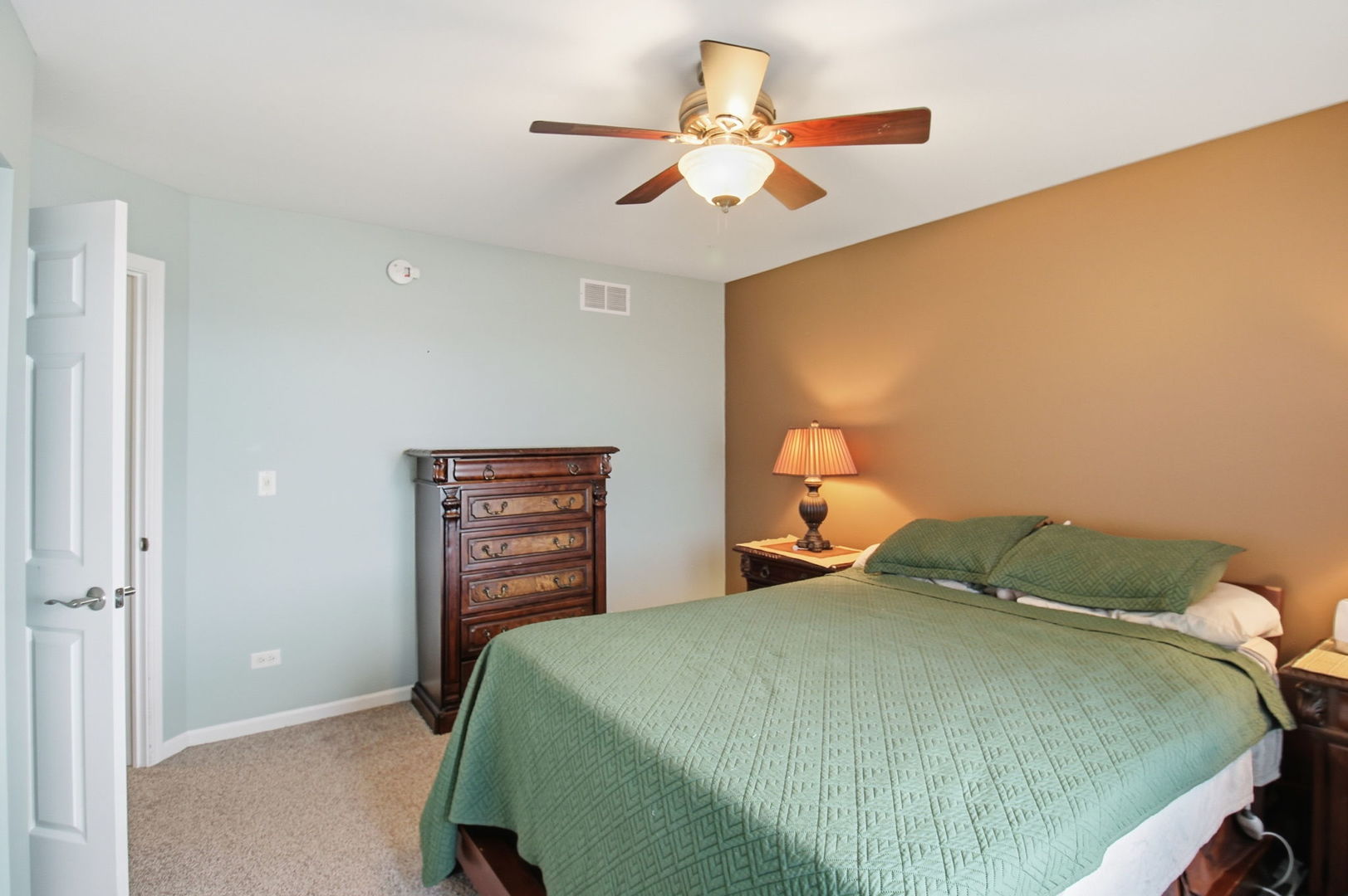 818 Vertin Boulevard, Shorewood, IL 60404