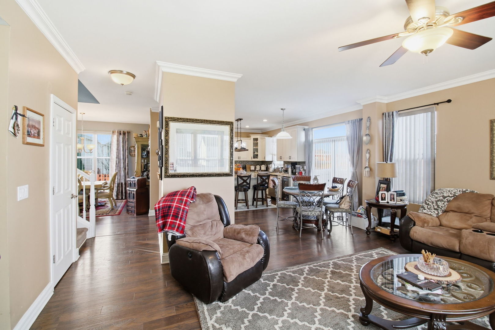 818 Vertin Boulevard, Shorewood, IL 60404