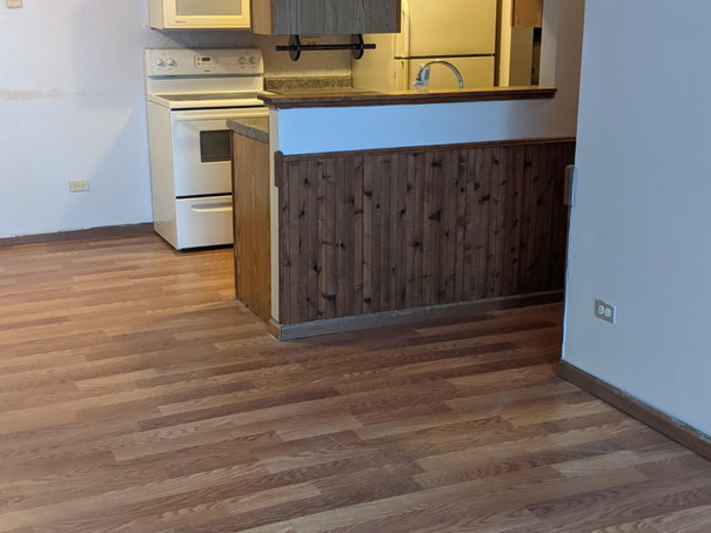 651 Virginia Road #126, Crystal Lake, IL 60014