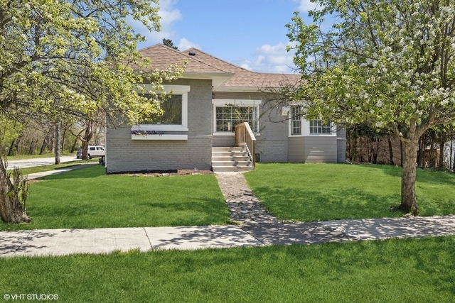 8225 W 30th Street, North Riverside, IL 60546