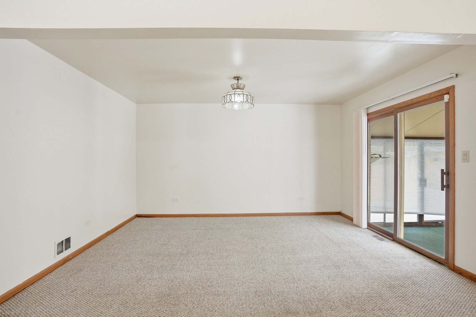 15641 Cottage Grove Avenue, Dolton, IL 60419