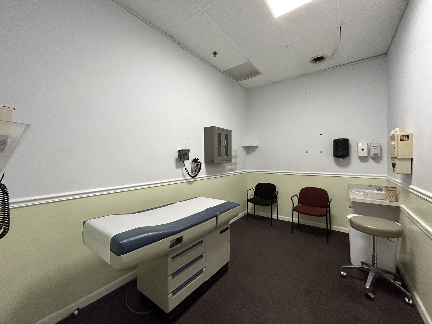 229 W GRAND Avenue #v, Bensenville, IL 60106